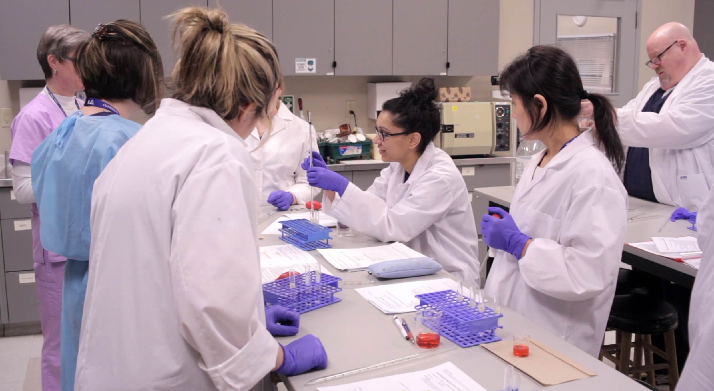 A class of Medix College students in lab technician training