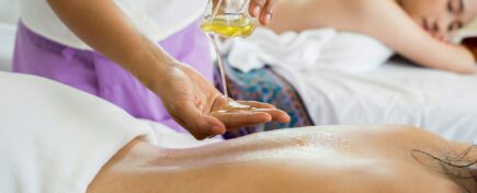 alan-caishan-cU53ZFBr3lk-unsplash massage therapy